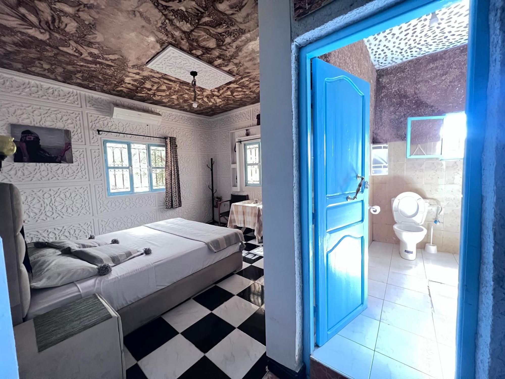 La Maison Traditionnelle Hotel Et Guesthouse Tafraout Dış mekan fotoğraf