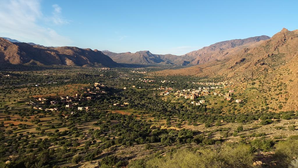 La Maison Traditionnelle Hotel Et Guesthouse Tafraout Dış mekan fotoğraf
